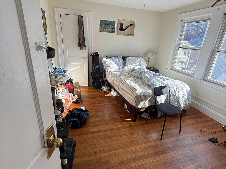 Brock St — Photo 11
