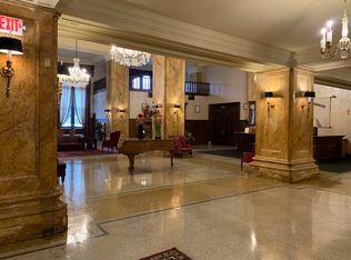 140 Chestnut St APT 715, Springfield, MA 01103