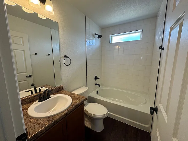 9606 Lone Oak Ln — Photo 18