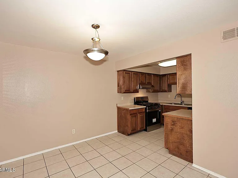 303 N Miller Rd #1007 — Photo 13
