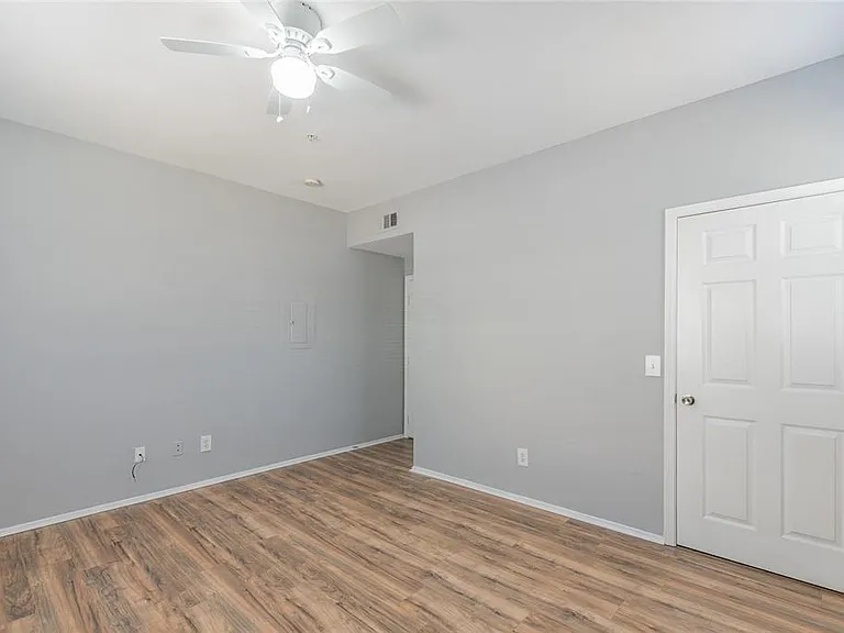 13015 Sanctuary Cove Dr #101 — Photo 20