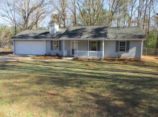 150 E Country Woods Dr, Covington, GA