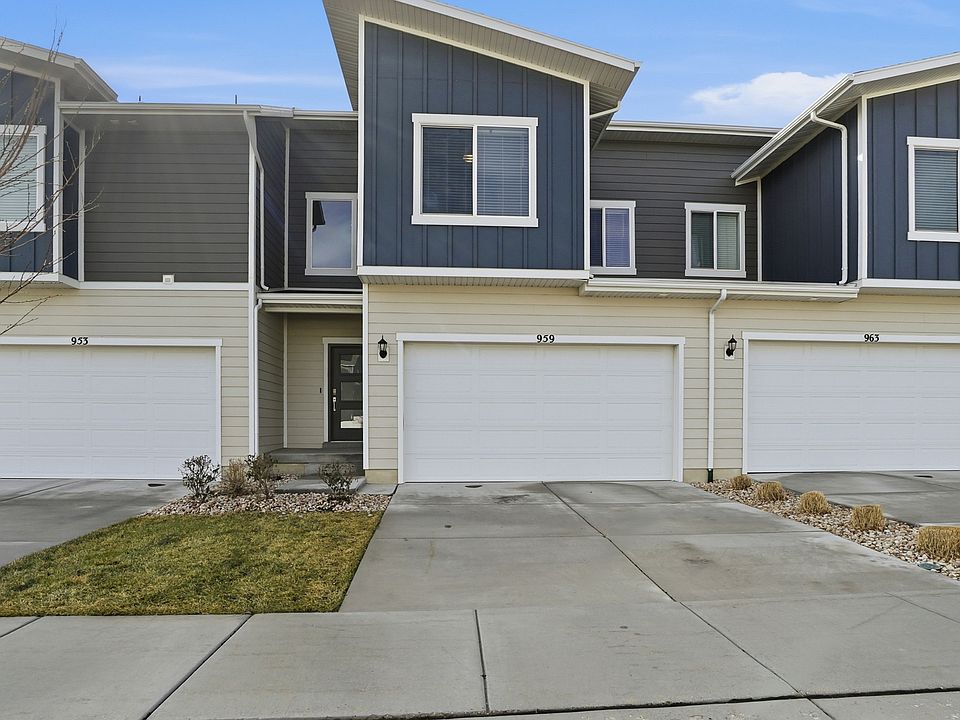 1st image of 959 W Lucky Clover Dr