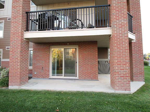4th image of 3719 Whitelaw Ln NW #105