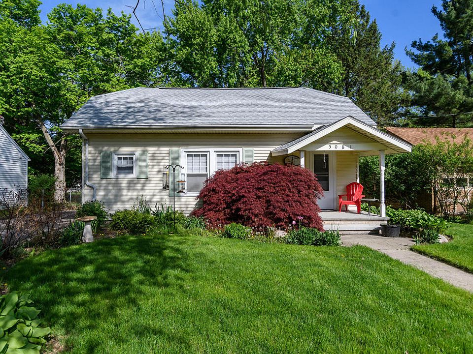 1st image of 5081 N Riverview Dr