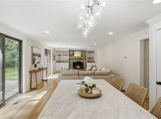 5763 Post Rd, East Greenwich, RI 02818