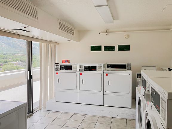 3rd image of 2334 Monroe Blvd APT 305