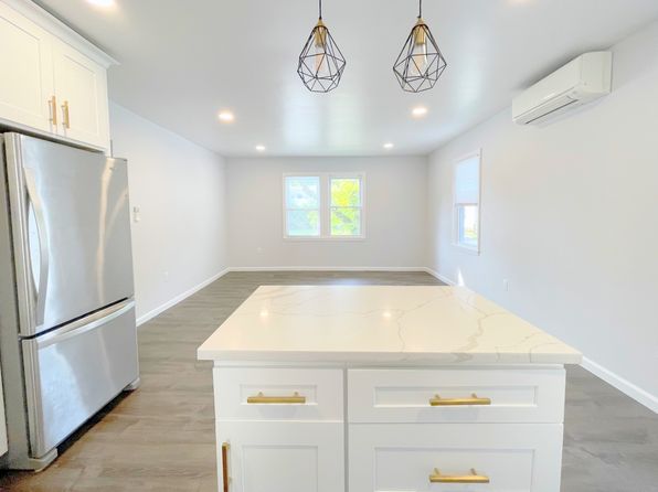 601 1st St FLOOR 1