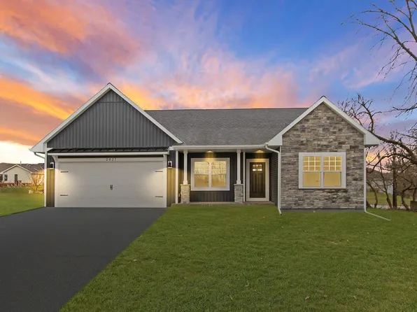 2027 47th AVENUE, Kenosha, WI 53144