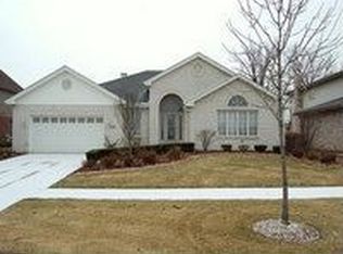 1210 Covington Dr, Lemont, IL 60439