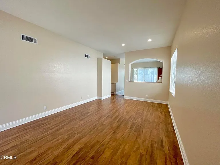 425 Calle Mirasol — Photo 6