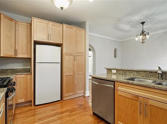 4th image of 1616 Soniat St