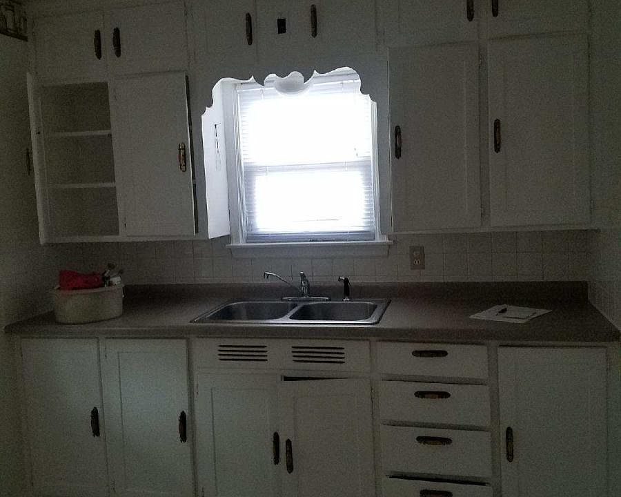 2nd image of 804 E Holland Street # Main Floor