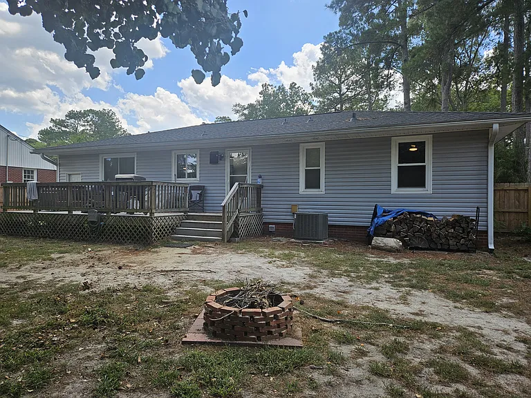 1818 Cherokee Dr — Photo 16