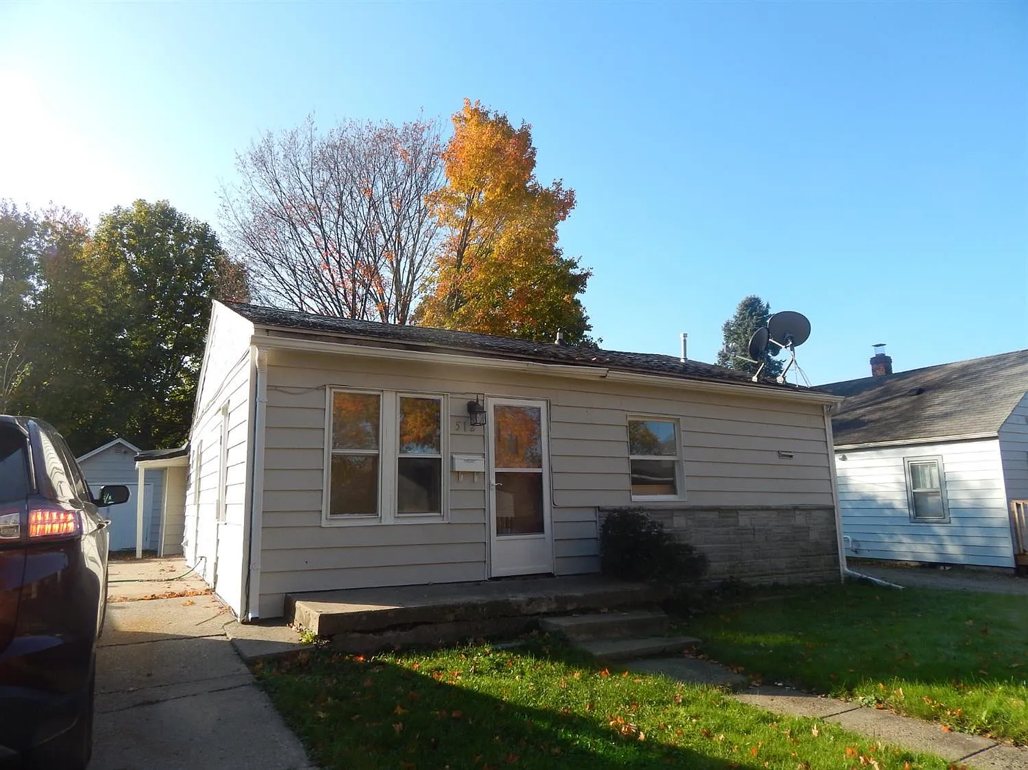 512 Woodson St photo 1