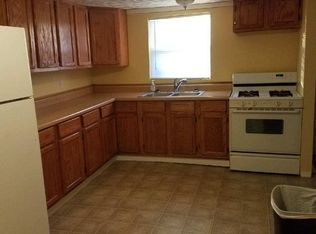 210 Velma Ave, South Roxana, IL 62087