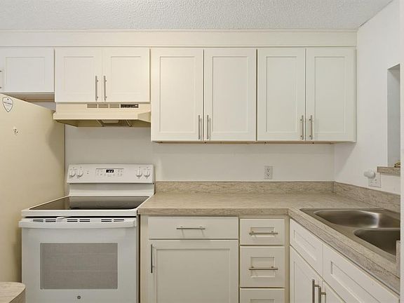 4th image of 3309 Trophy Blvd