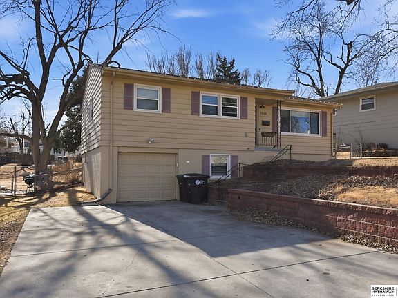2nd image of 7905 Bowie Dr