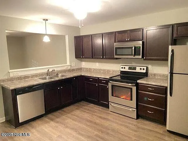 2915 Macgregor Downs Rd #4 — Photo 3