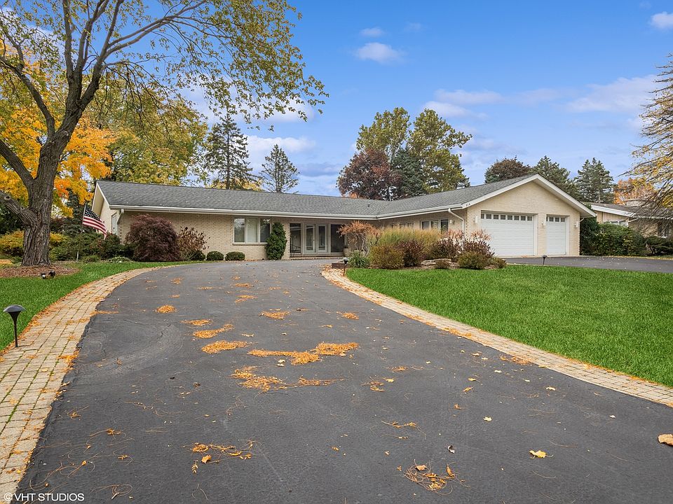 1st image of 316 S Circle Dr