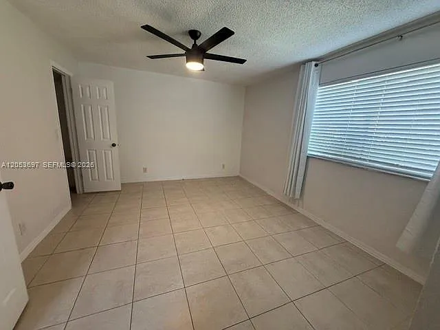 3410 Pinewalk Dr N #818 — Photo 4