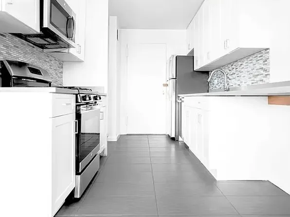 2500 Johnson Avenue 04H image 3 of 12