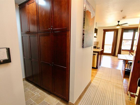 3rd image of 184 Copper Circle UNIT 313
