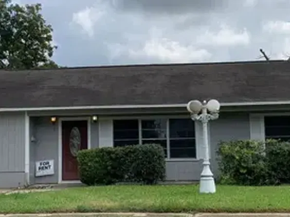 2000 Washington St, Baytown, TX 77520