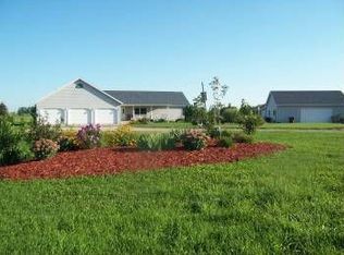 7230 Hill Rd, Coloma, MI 49038