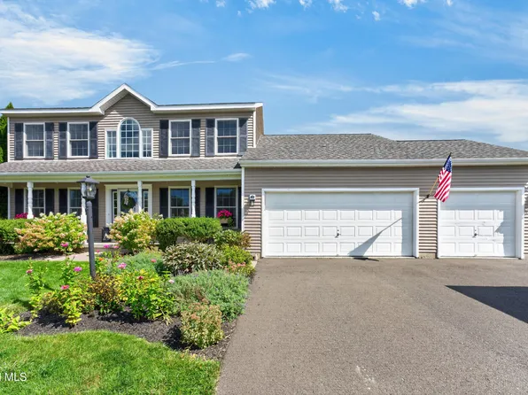 51 Kent Place, Wynantskill, NY 12198