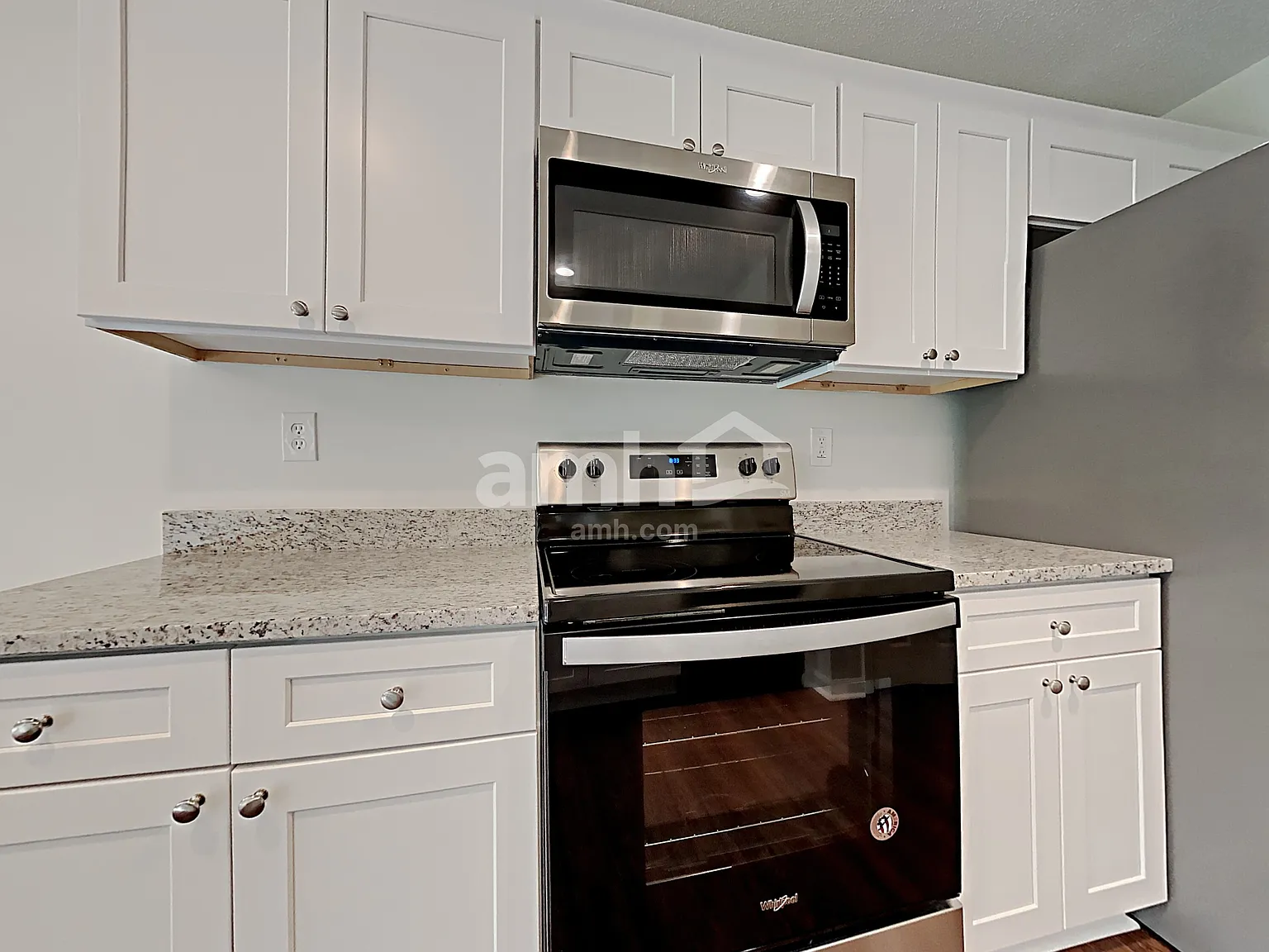 3 bed, 2.5 bath, 1789 sqft, $2,540 — Photo 4