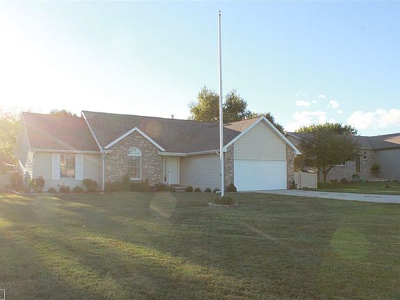 4th image of 3181 Hidden Valley Dr