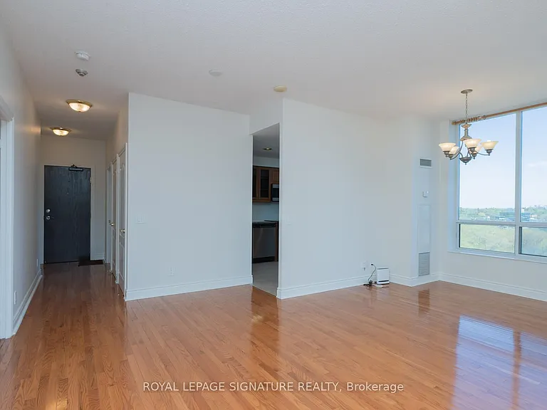 1101 Leslie St #1106 — Photo 9