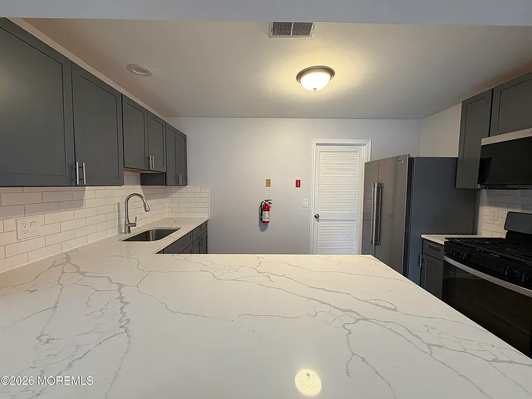 6 Nashville Ct — Photo 8