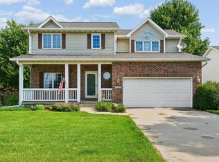 9921 Catalina Dr, Johnston, IA 50131