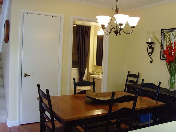 Dining Room/ half Bathroom