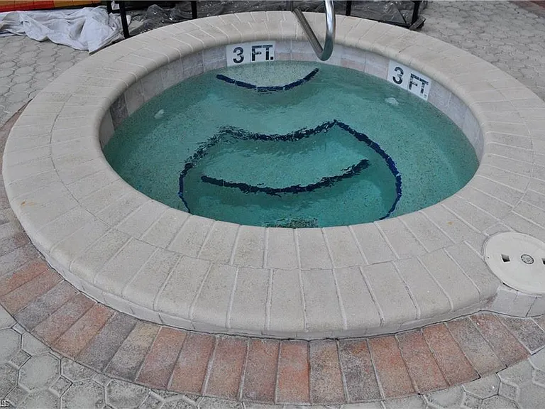 271 Southbay Dr #235 — Photo 21