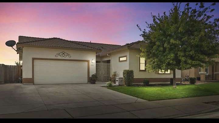 1st image of 1912 Bridlewood Dr