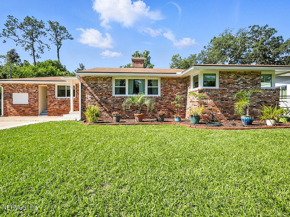 1st image of 7122 MADRID Avenue
