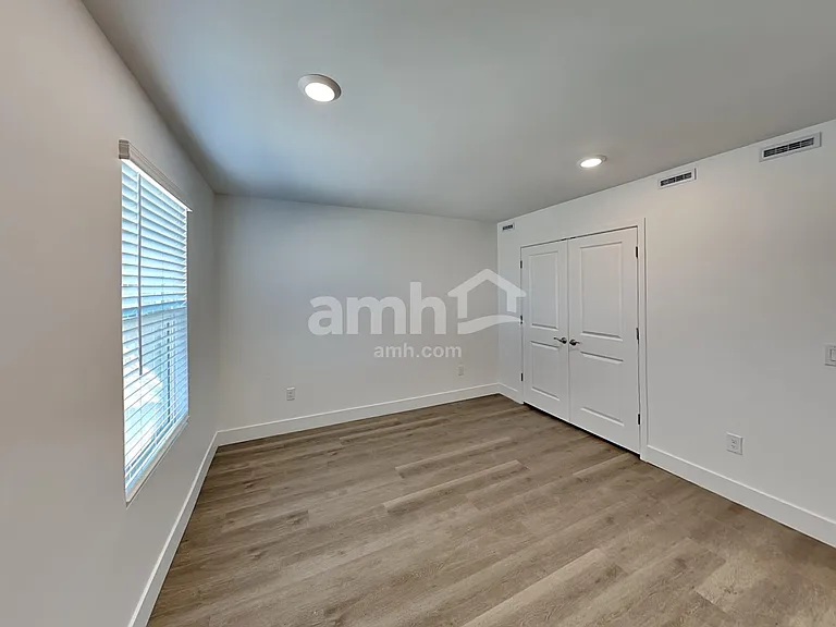 9677 E Harkes Dr — Photo 11