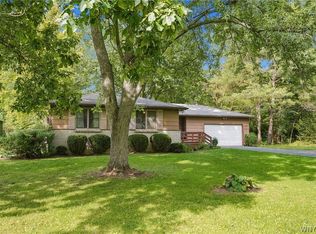11794 Clinton St, Alden, NY 14004
