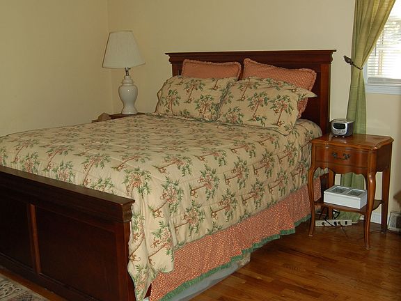 Master Bedroom w/ Hardwood Floors