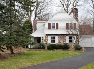 22 Del Rio Dr, Rochester, NY 14618