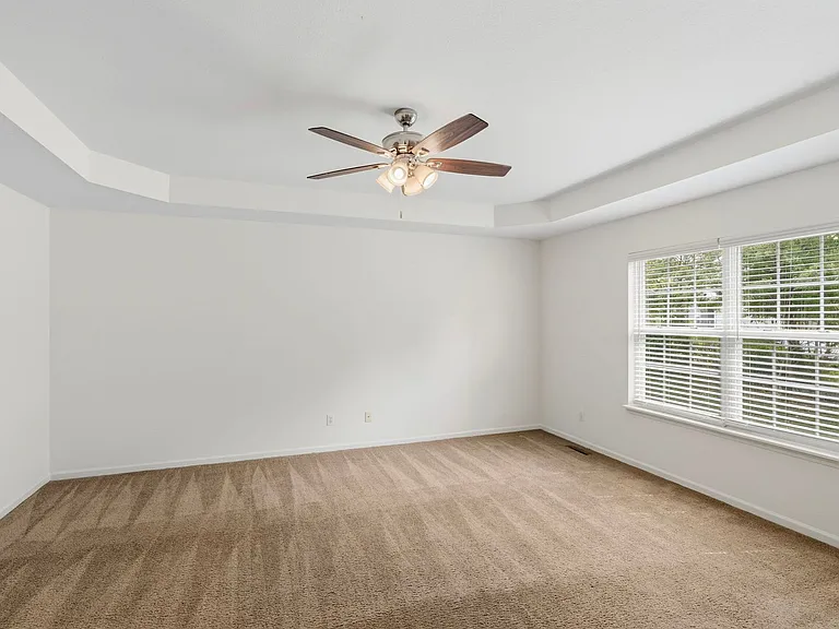 5004-5006 Betty Jean Way — Photo 25