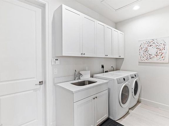 2nd image of 4715 SW 20th Pl