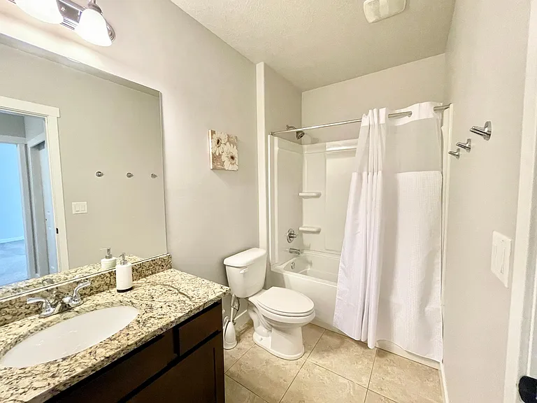 10924 S Glenda Ln — Photo 28