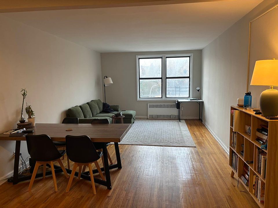 1st image of 87-75 Kingston Pl #4B