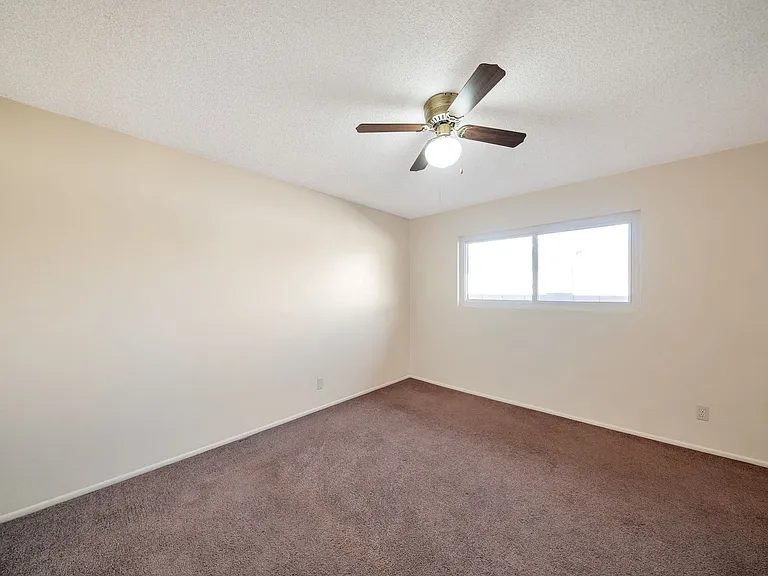 2809 N Granite Reef Rd — Photo 15