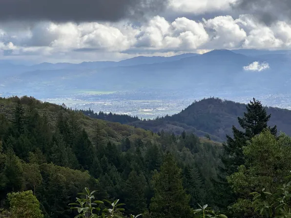 11100 Fork Forest Crescent Rd #R, White City, OR 97503