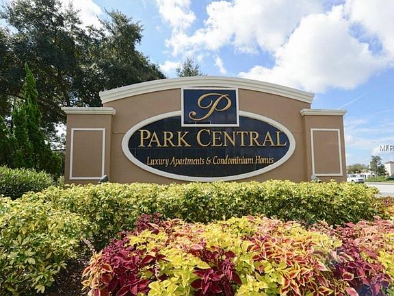 3rd image of 5248 Wellington Park Cir #44